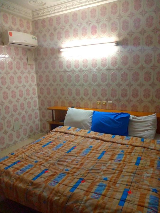 Residence Bethany Palace Abidjan Extérieur photo
